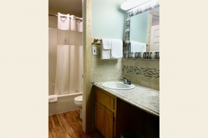 table-rock-lake-hickory-hollow-resort-cabin-4-2019-4