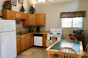table-rock-lake-hickory-hollow-resort-cabin-9a&9b-2019-3