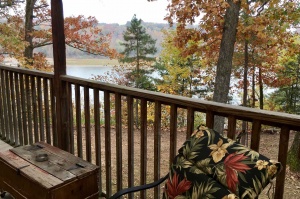 table-rock-lake-hickory-hollow-resort-pine-cottage-2019-4