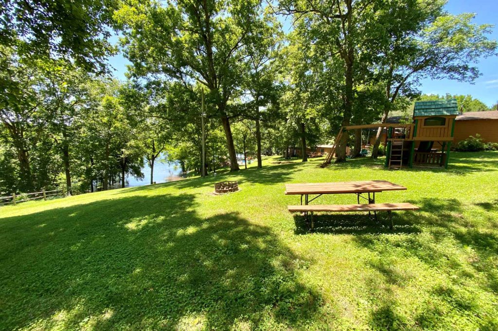 Cabin 7Hickory Hollow ResortTable Rock LakeShell Knob, MO